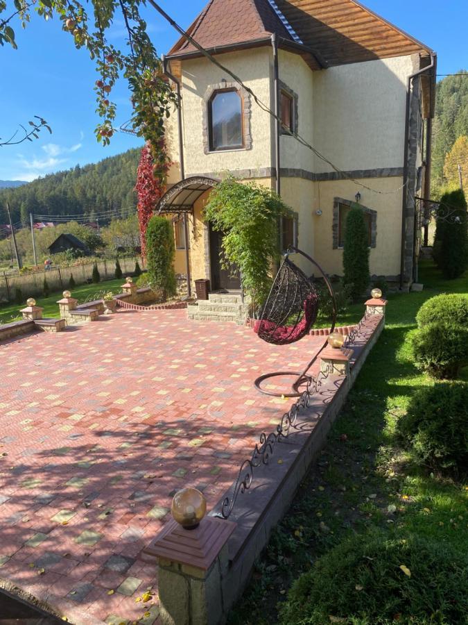 Holiday home золото карпат *